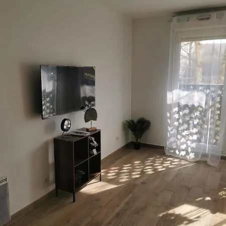 Apartment Superbe T2 Proche Disneyland Calme Et Verdure